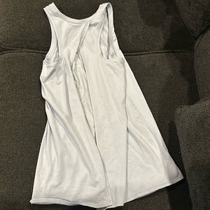 Lululemon open back shirt